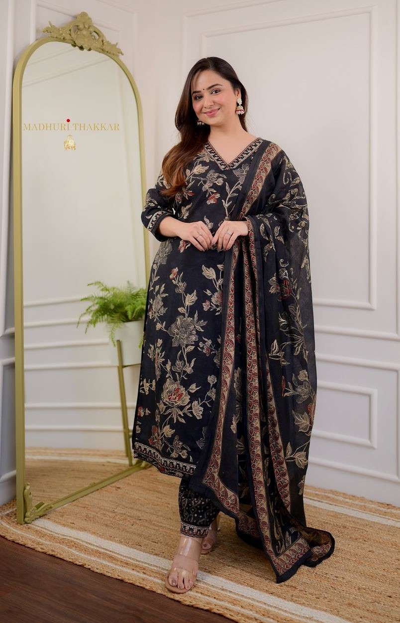 Flawless Florals ? Printex Embroidered Cotton Dress for Daily Style (M) - Image 7